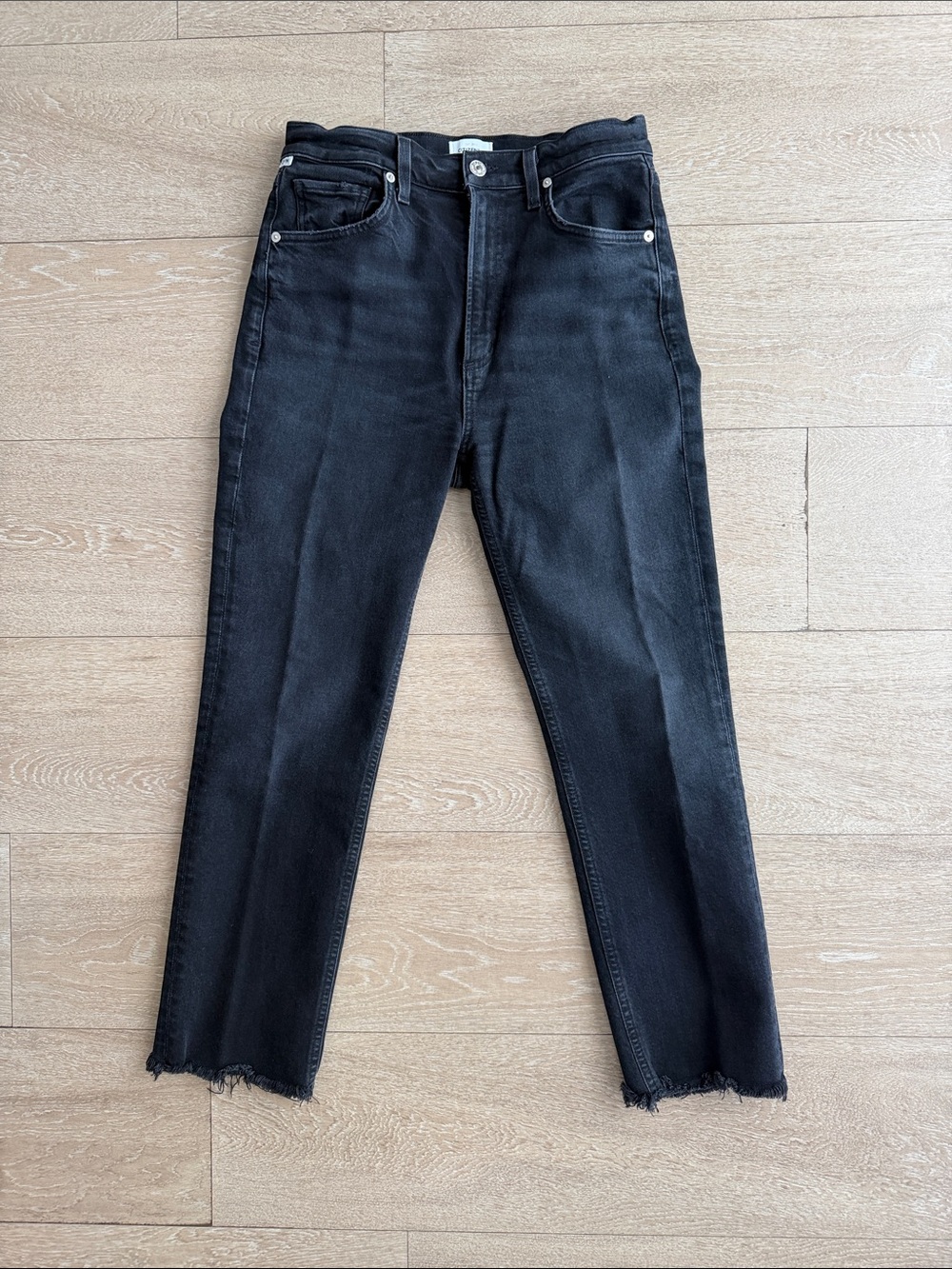 Citizens of Humanity Daphne Crop Black High-Rise Straight Jeans
